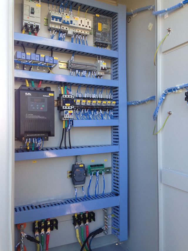 黑龍江慶豐農場水源井無線遙控變頻控制系統